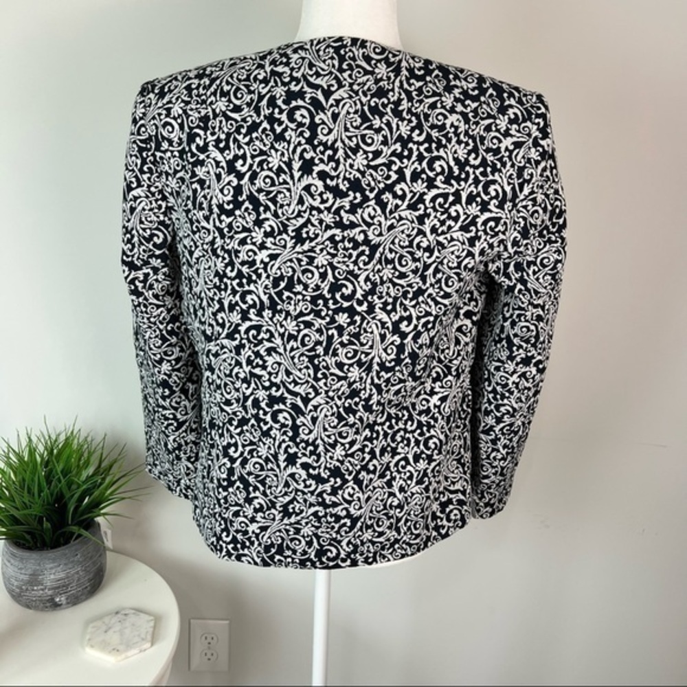 Alfred Dunner Womens Jacket Coat Metallic Black Floral Buttons Petites 12P - Picture 6 of 9